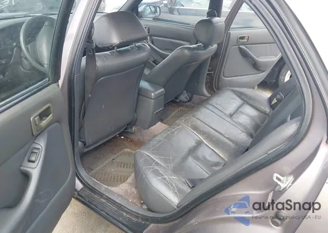 1994 Toyota Camry Xle from USA, damaged, VIN 4T1GK13E8RU006202